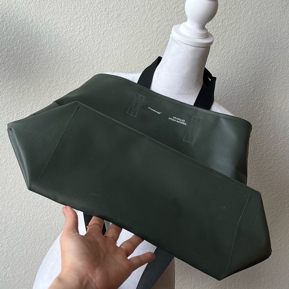 Green Tote Bag with Black Straps - Picture 11 of 14